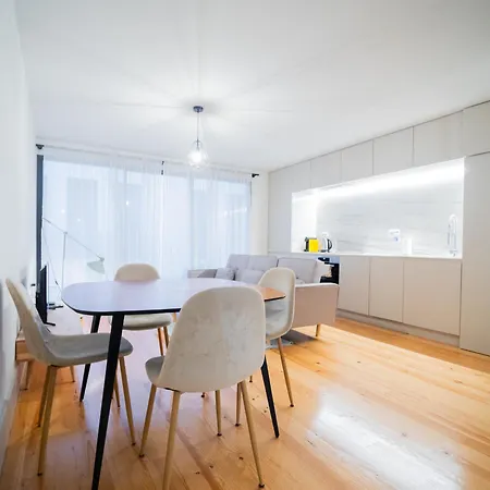 View- Trindade Lovely Oporto