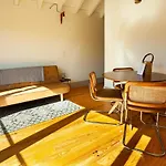 View- Trindade Lovely Порту